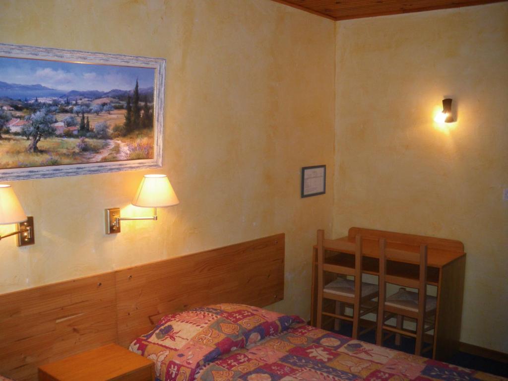 Hotel Saint Clair Room photo